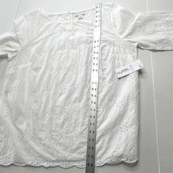 Liz Claiborne Eyelet Top sz M 3/4 Sleeve White Cottagecore Peasant Romantic NWT - Picture 6 of 7